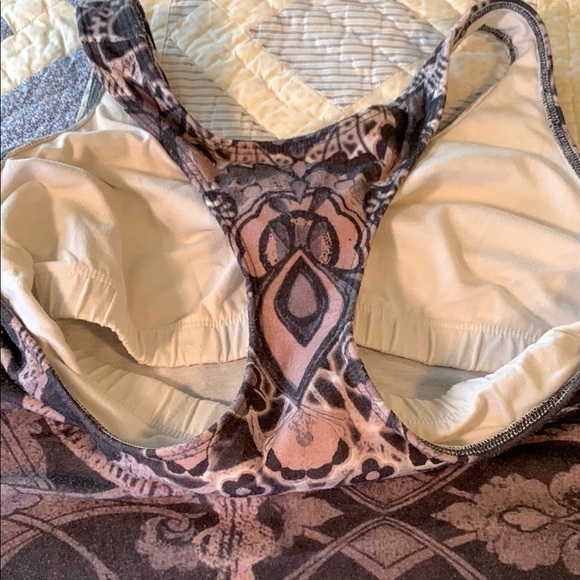 Pure Karma Gray & Purple Patterned Women’s Yoga Practice Activewear Tank Top - Picture 5 of 6